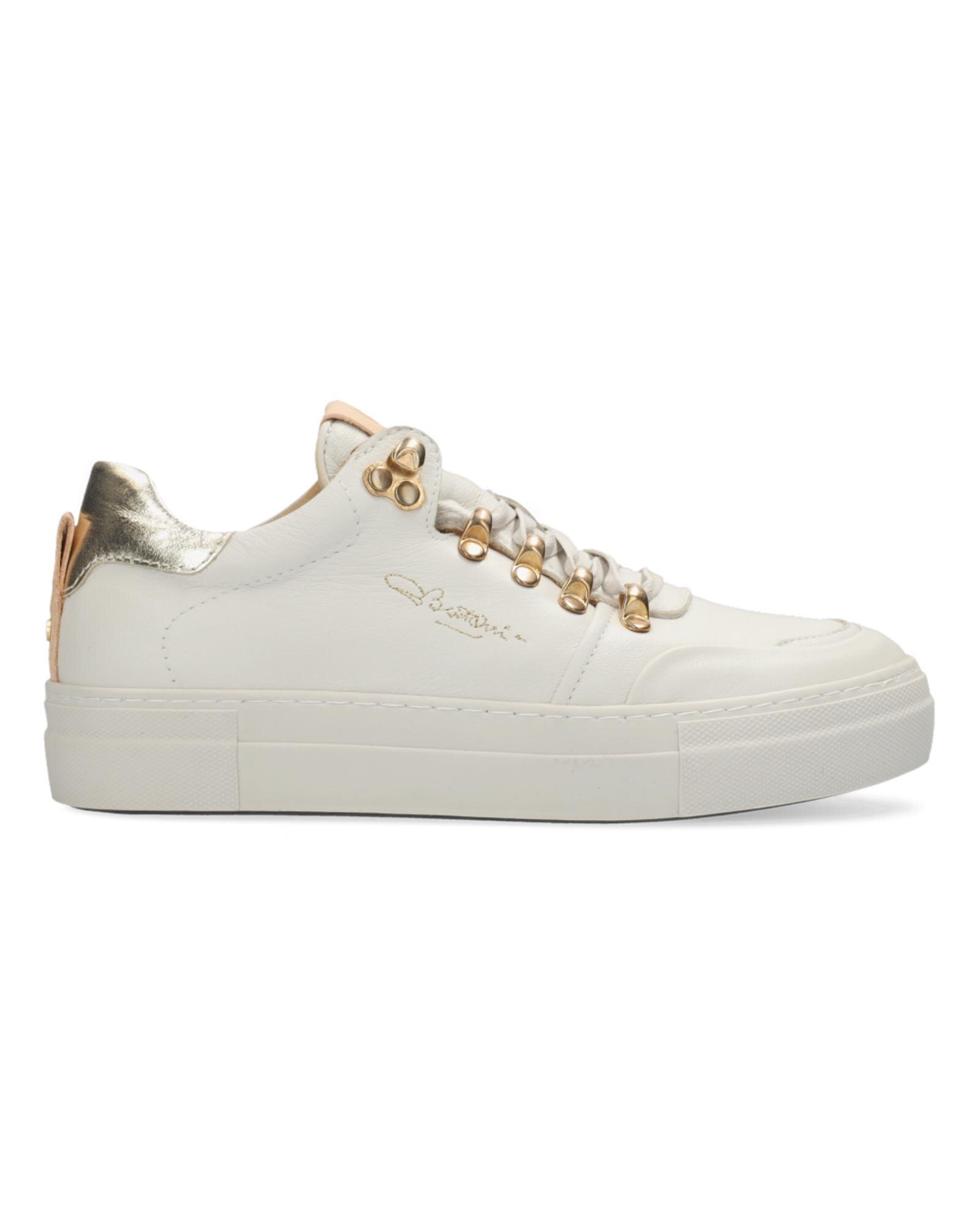 Sneaker Storm Off White von Fred de la bretoniere