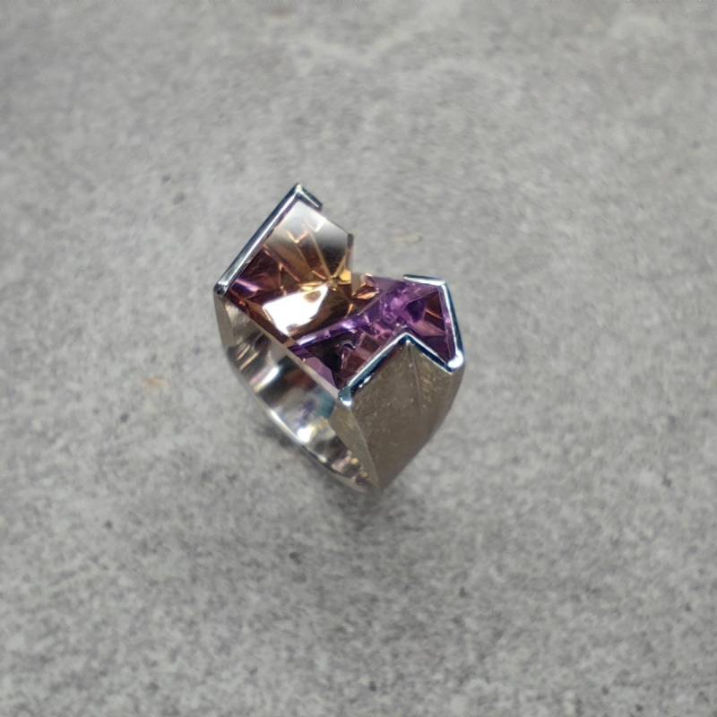 Weißgoldring Mit Ametrin Weißgoldring Mit Ametrin von FredPerrot