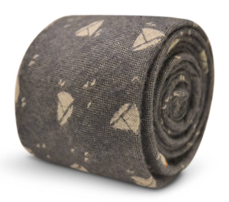 Silbergraue Herren-Krawatte Aus Baumwolle Mit Maritimem Boots-Motiv Von Friedrich Thomas Ft3457 von FrederickThomas