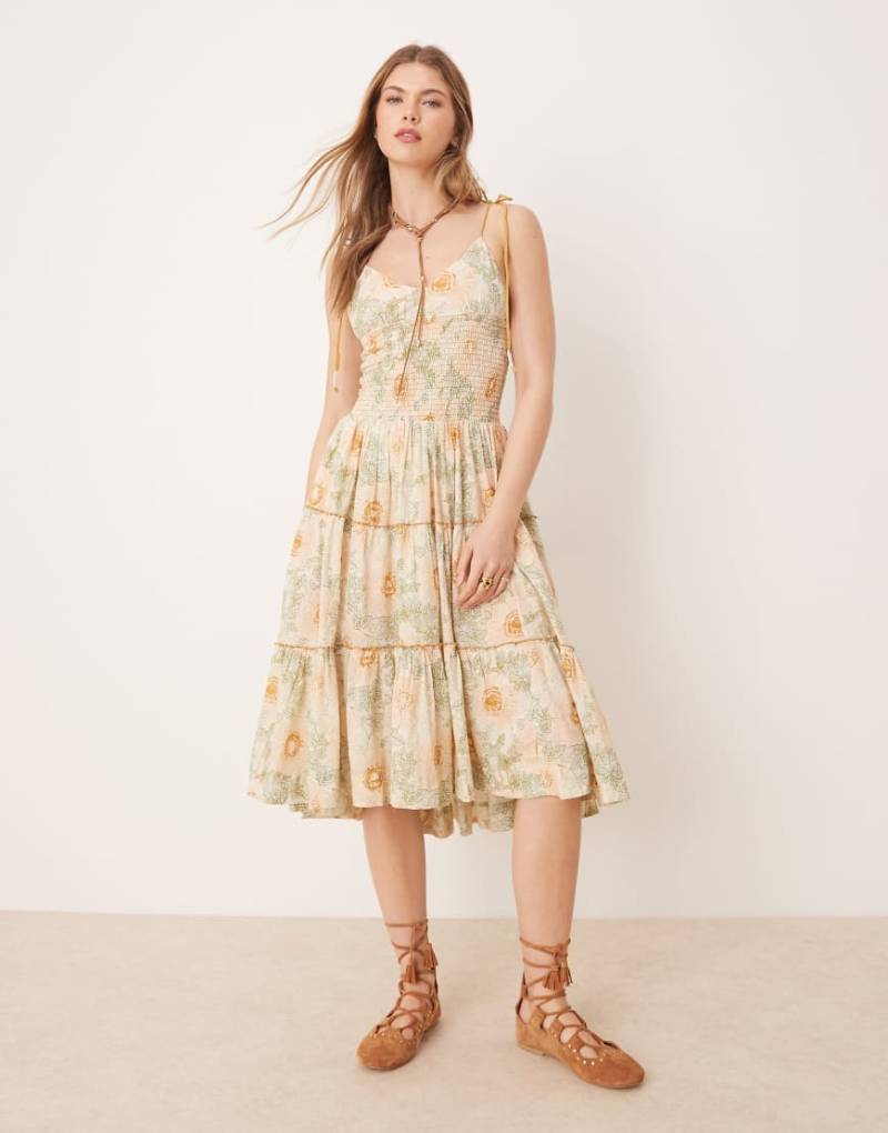 Free People - Adriel - Knielanges Camisole-Kleid in Elfenbein mit Blumenmuster-Weiß von Free People