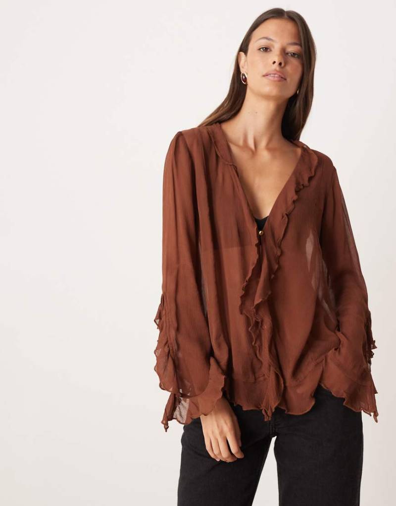 Free People - Bali Tulula - Boho-Bluse aus Chiffon in Umbra mit Rüschen-Brown von Free People