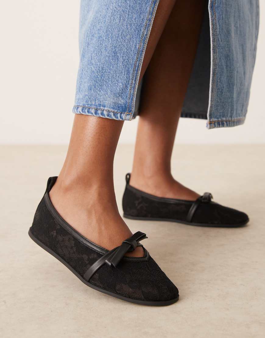 Free People - Ballerinas aus Spitze und Mesh in Schwarz von Free People