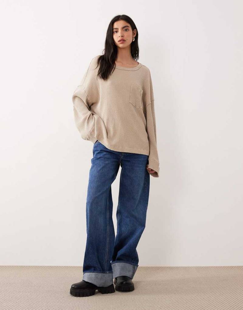 Free People - Dawson - Oberteil in Smooth-Steinbeige mit Waffelstruktur und Taschendetail-Neutral von Free People