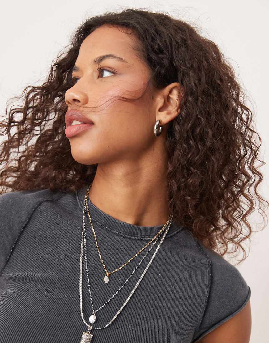 Free People - Ever Had - Knapp geschnittenes T-Shirt in Schwarz Free People - Ever Had - Knapp geschnittenes T-Shirt in Schwarz von Free People