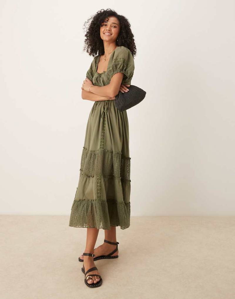 Free People - Falling Sun - Midikleid in der Farbe Crystal Kelp-Grün von Free People