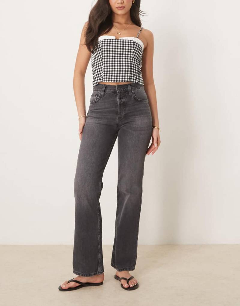 Free People - Holly - Bootcut-Jeans in verwaschenem Schwarz von Free People