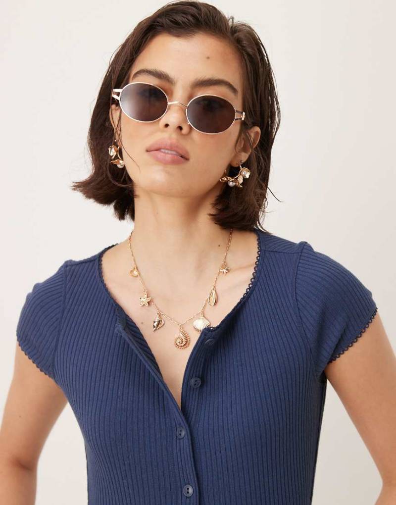 Free People - Most wanted - T-Shirt in Navy mit Knopfleiste-Marineblau von Free People