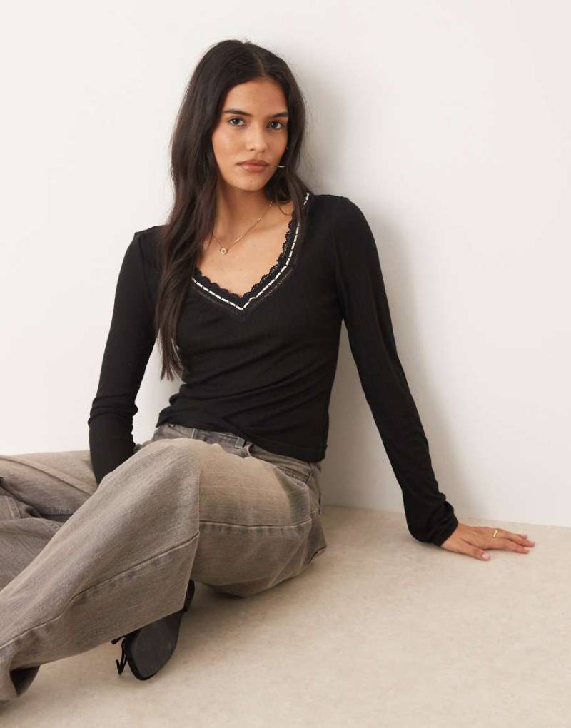 Free People - Only You - Langärmliges Oberteil in Schwarz von Free People