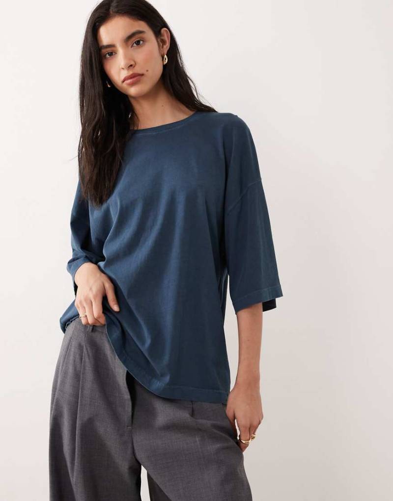 Free People - Perfect - Oversize-T-Shirt in College-Marineblau von Free People