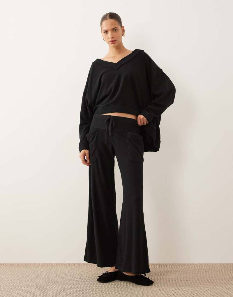 Free People - Staycation - Lounge-Hose in Schwarz mit weitem Bein, Kombiteil von Free People