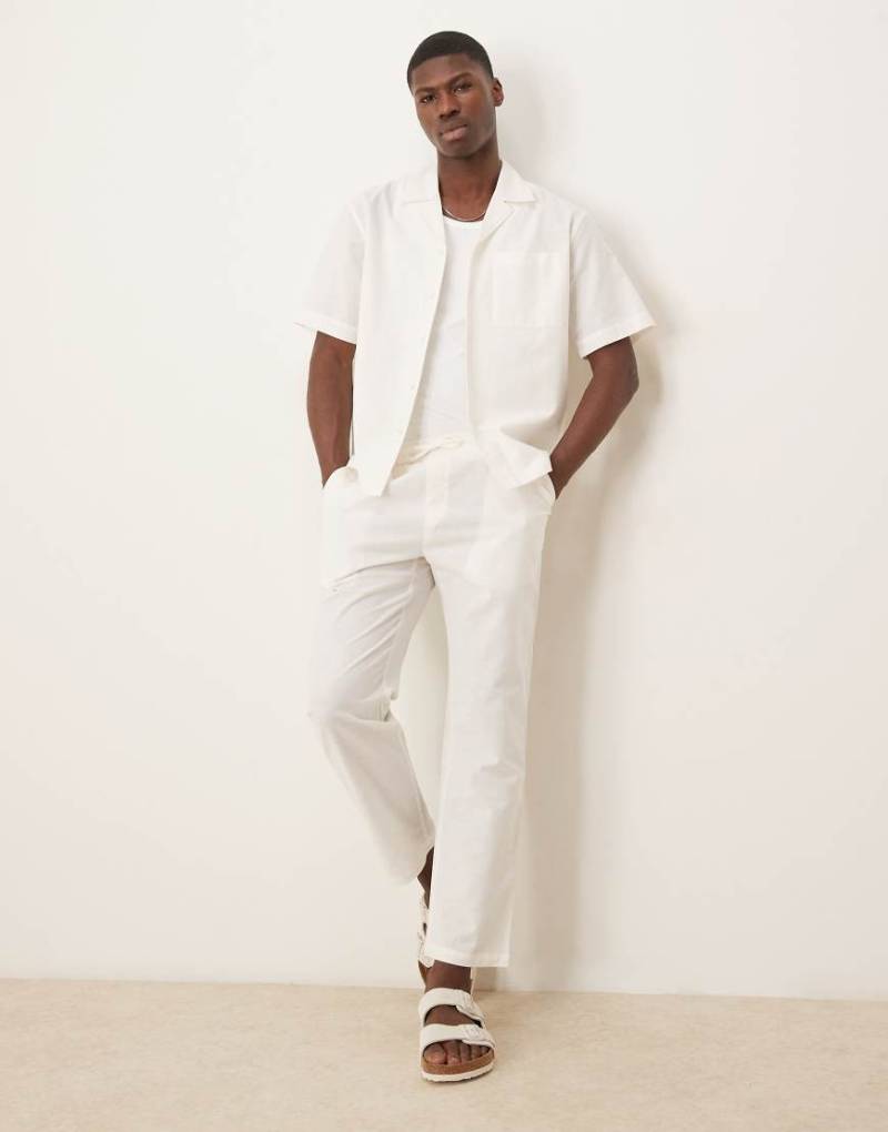 Free Society - Strandhose aus Leinenmix in Wollweiß, Kombiteil von Free Society