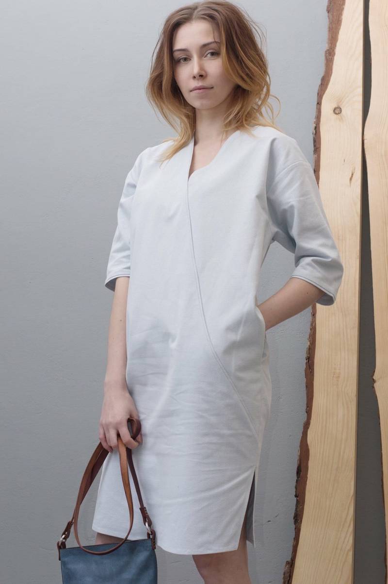 Baumwolle Hellblaues Kleid, Blaues Kleid Mit Taschen, Sommerkleid, Damenblaues Mittellanges Bürokleid, Partykleid, Strandkleid von FreeTobeCouture