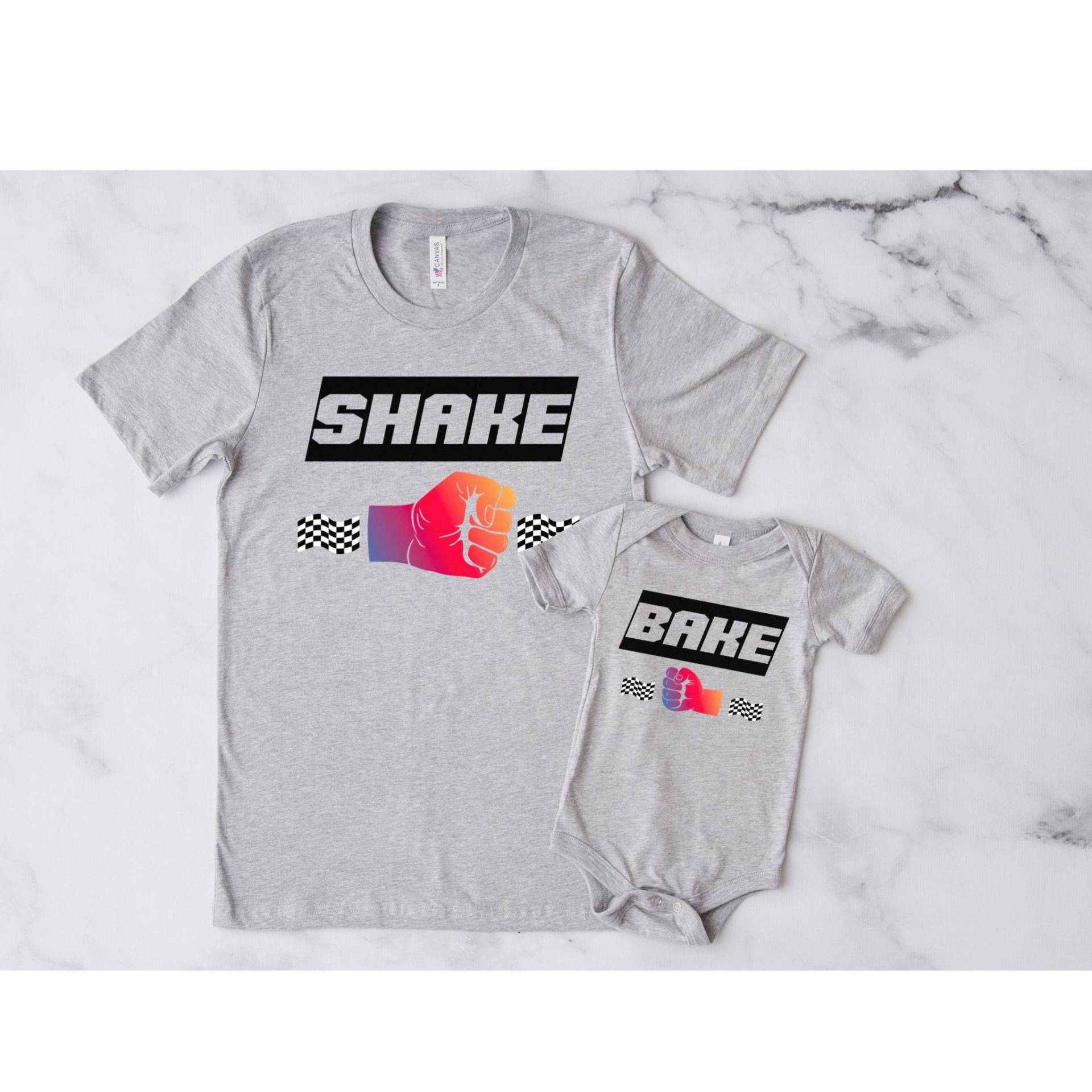 Shake & Bake Kinder Shirt Passende Daddy Baby Shirts Kleinkind Body Strampler One Piece Vatertag Neue Shower Racing Daddy's Pit Crew von FreeWillFashion