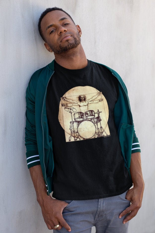 Da Vinci Drummer - T-Shirt Baumwolle Herren Damen Unisex Passform Lustige Urban Music, Perfektes Geschenk von FreeWillShirts