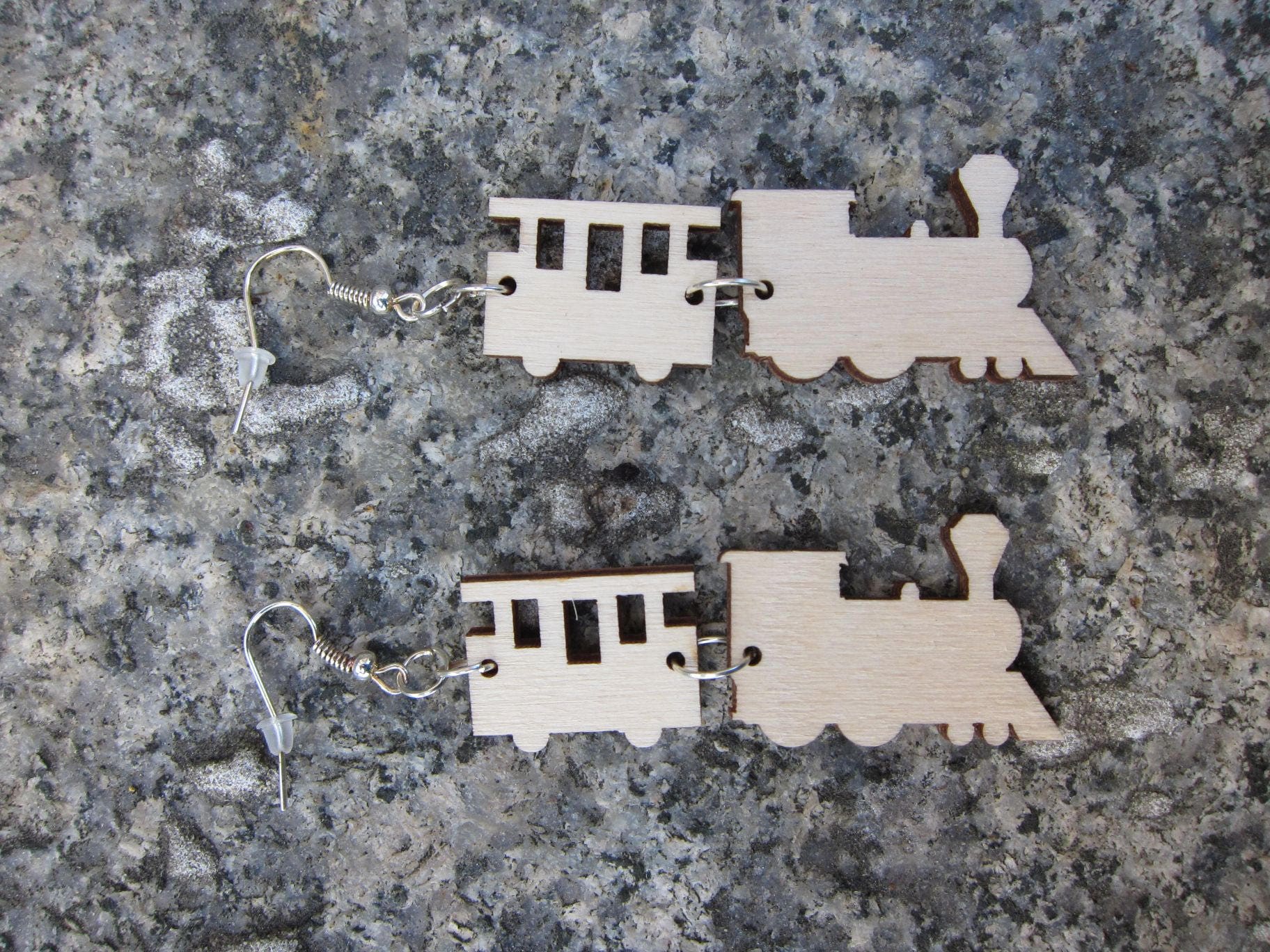 Steam Lok Ohrringe Laser Geschnitten Birkenholz, Steampunk Eisenbahn Geschenk Steam Lok Ohrringe Laser Geschnitten Birkenholz, Steampunk Eisenbahn Geschenk von FreeWoodPL