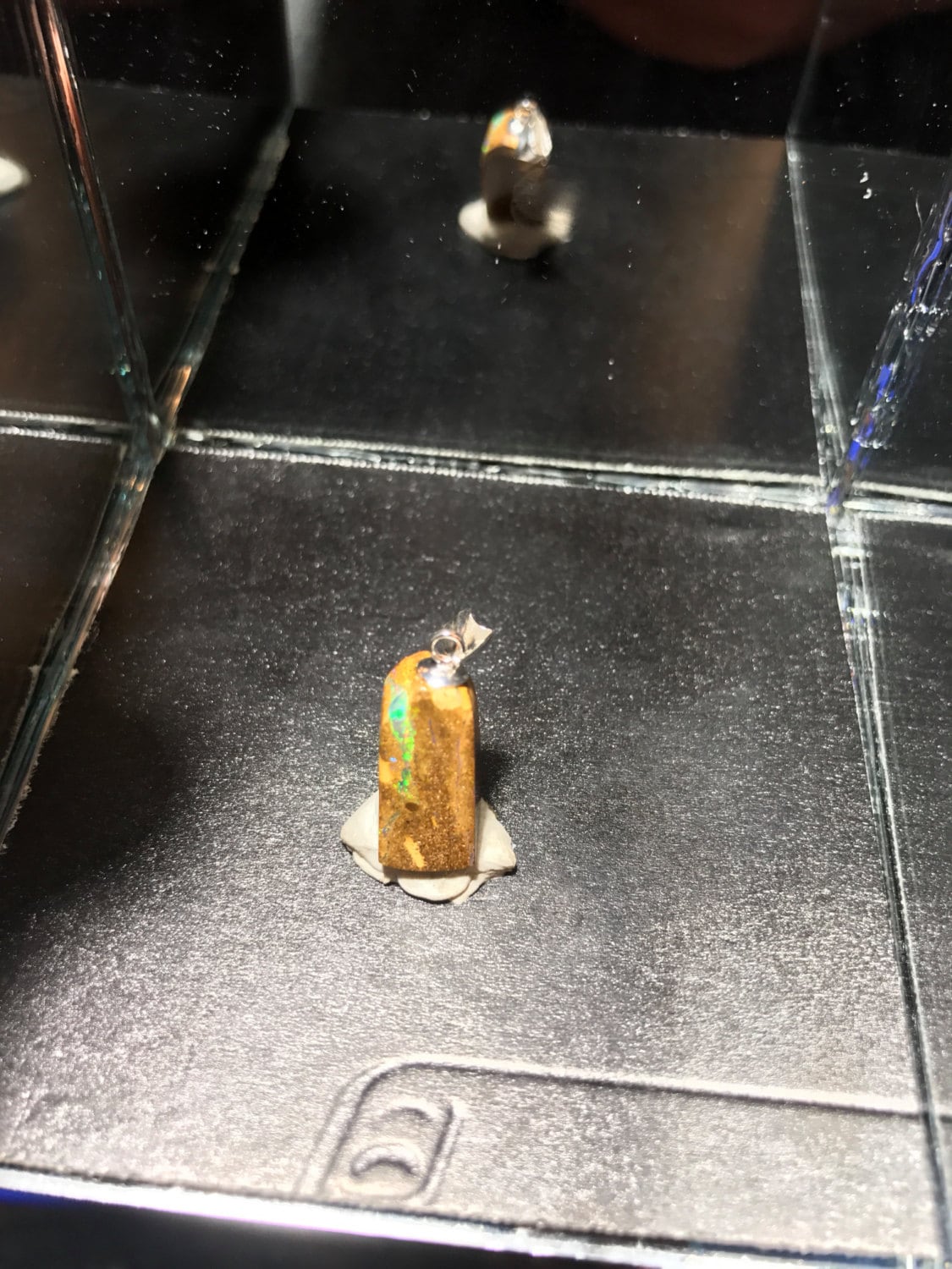 Koroit Boulder Opal Anhänger Mit Sterling Silber Kaution von Freeformrockart