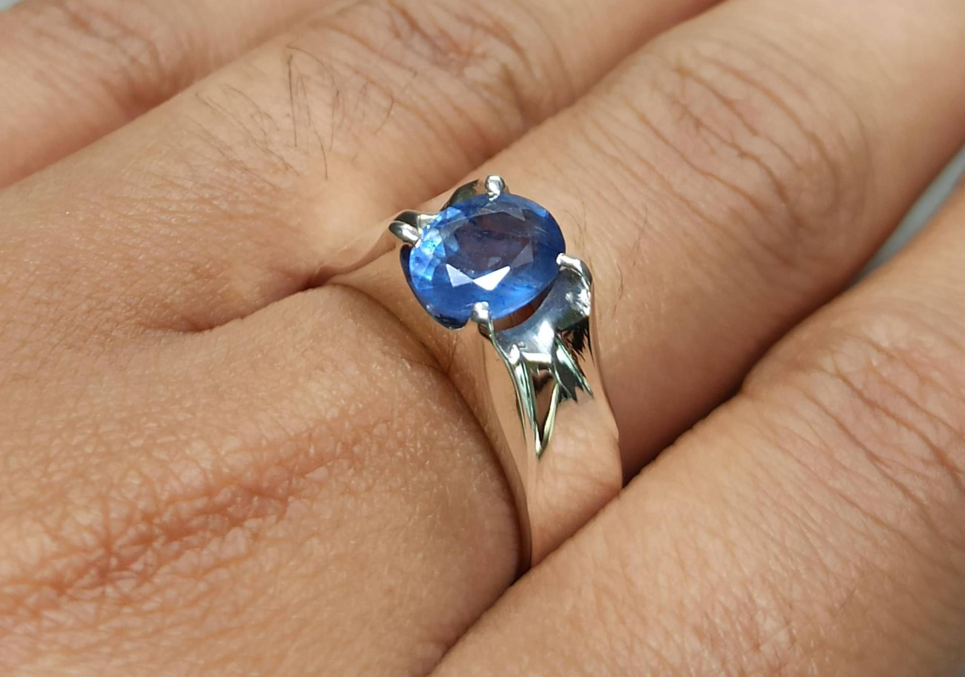 2 Karat Natürlicher Saphir Ring 925 Sterling Silber Handgemachter Frauen Neelam Blauer September Geburtsstein Geschenk Für Sie von FreehasCreations