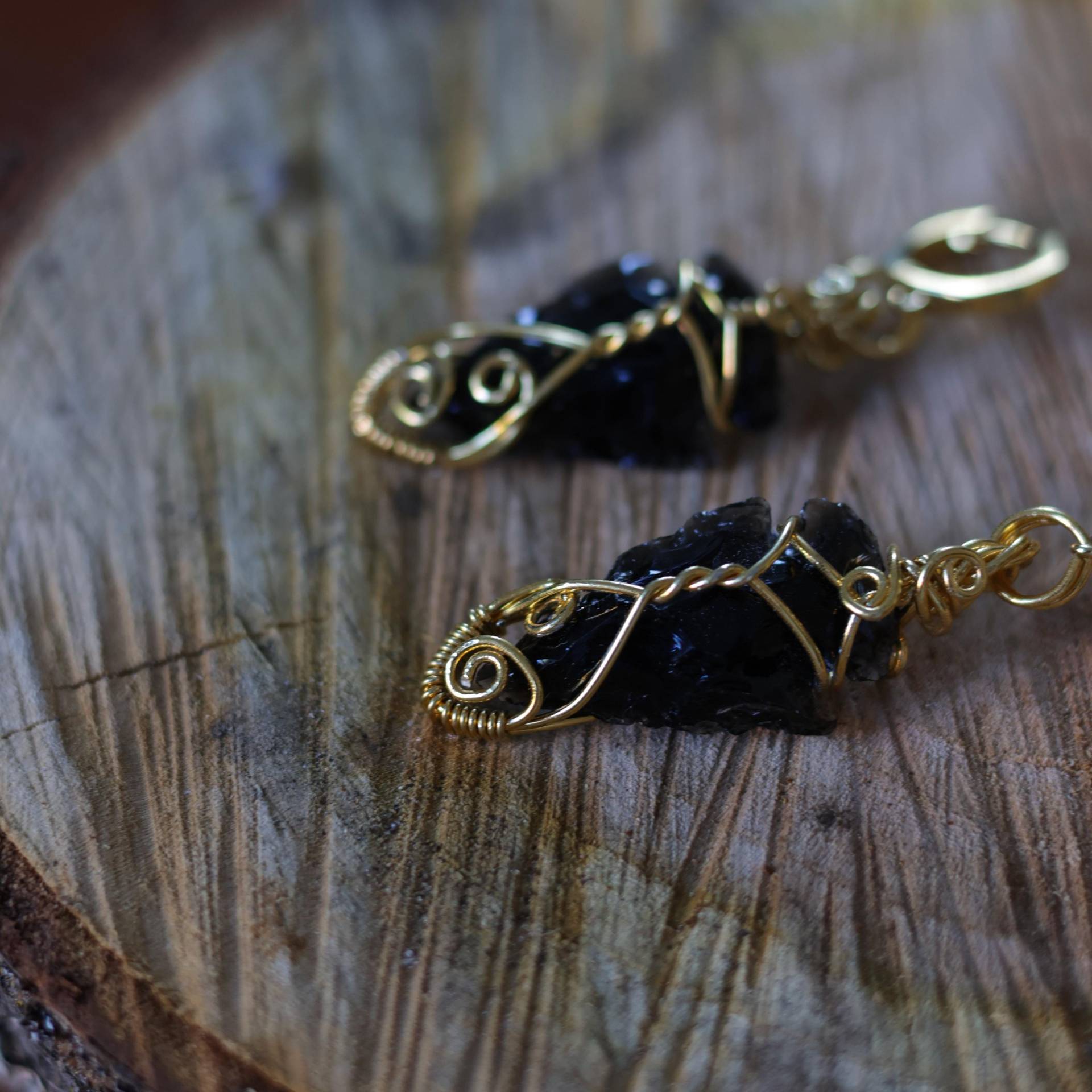 Ohrringe Aus Obsidian - Pfeilspitzen Mit Vergoldetem Sterling Silber | 925 Handmade Kreolen Ohrringe Aus Obsidian - Pfeilspitzen Mit Vergoldetem Sterling Silber | 925 Handmade Kreolen von FreespiritsArtwork