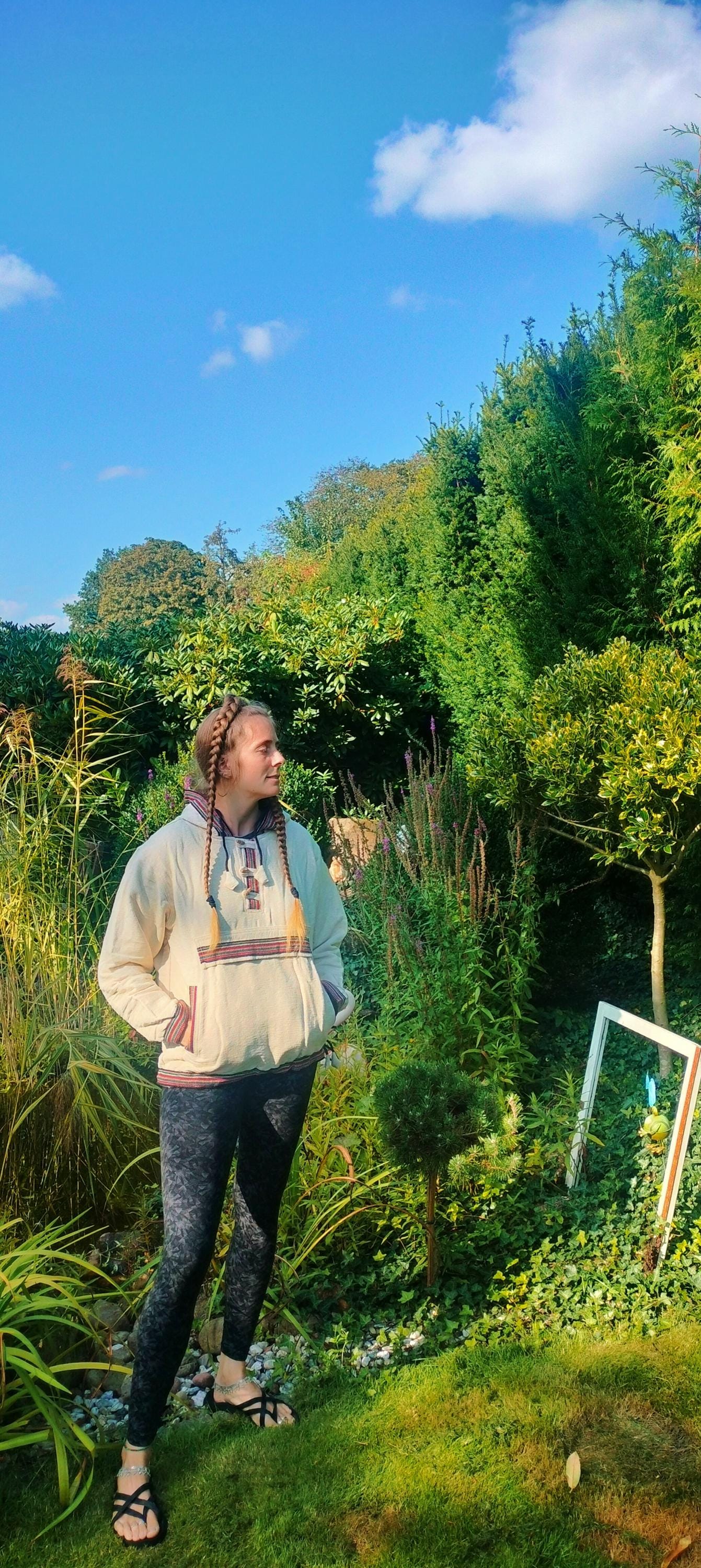 Hippie Hoodie Elfenbein Weiß Mit Kängurutasche - Nepal Goa Handgemacht | Umweltfreundlich Boho Spirituell von FreespiritshopJR