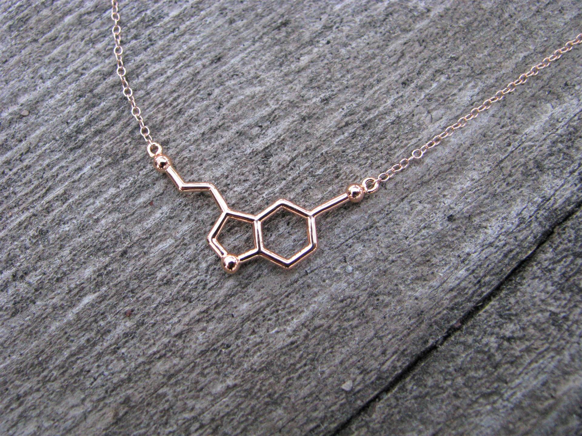 Serotonin | Kraftstoff Macht Fühlen Sie Sich Serotonin | Kraftstoff Macht Fühlen Sie Sich von FreetoBeMeByRebecca