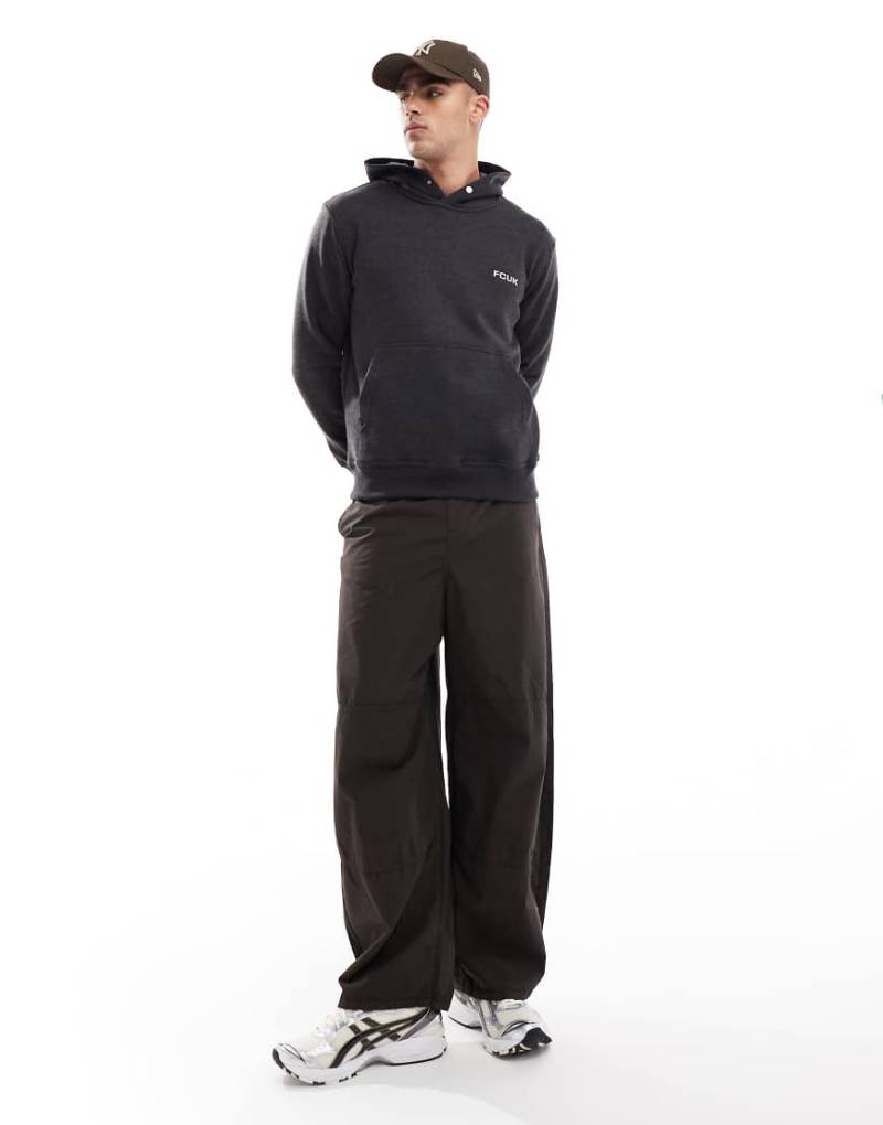 French Connection - Locker geschnittener Kapuzenpullover in Anthrazit mit Logo-Grau von French Connection Mens