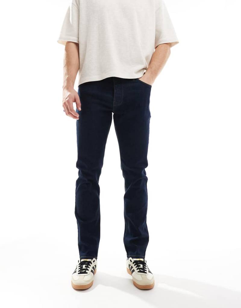 French Connection - Schmal geschnittene Jeans in dunklem Indigoblau-Schwarz von French Connection Mens