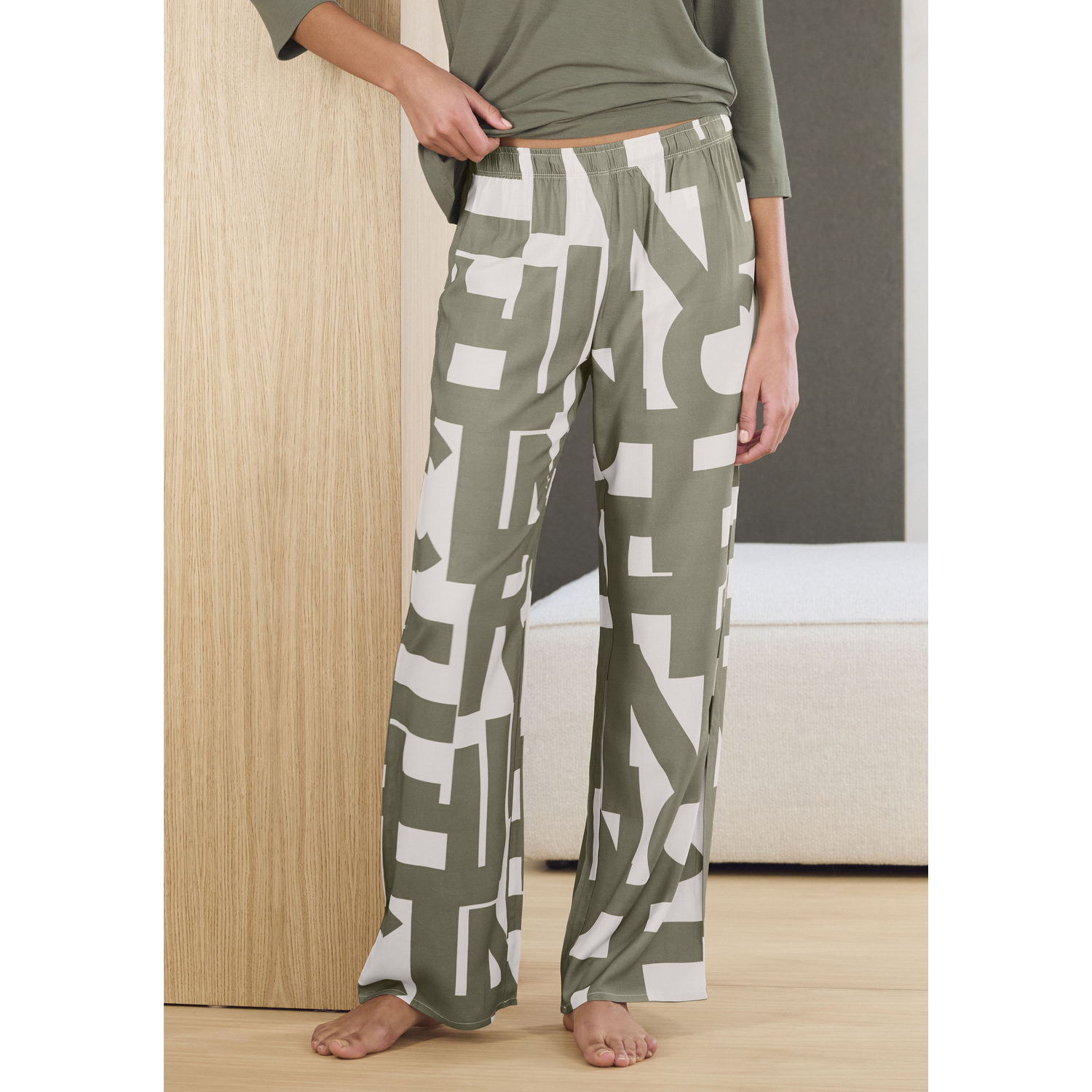 FRENCH CONNECTION Pyjamahose Damen grün-weiß-gemustert Gr.34 von French Connection