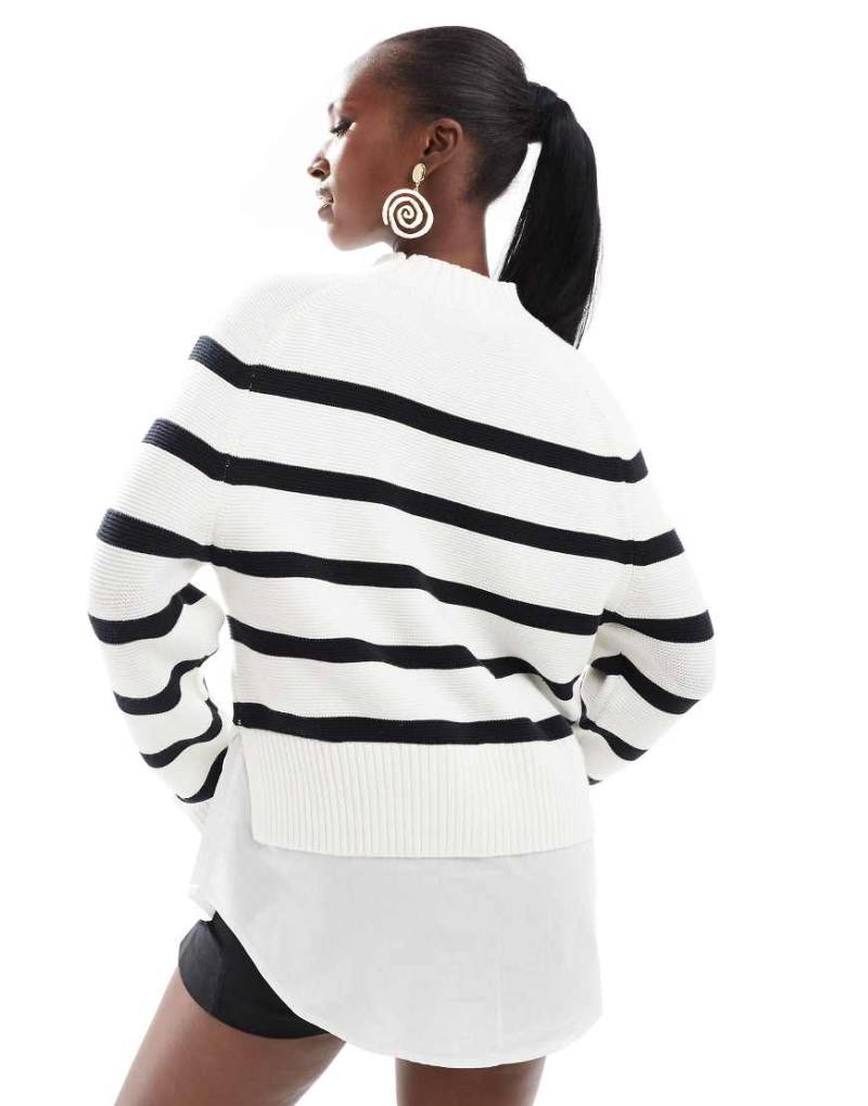 French Connection - 2-in-1-Pullover in Schwarz-Weiß gestreift mit Stehkragen und Hemd-Unterlage-Bunt von French Connection