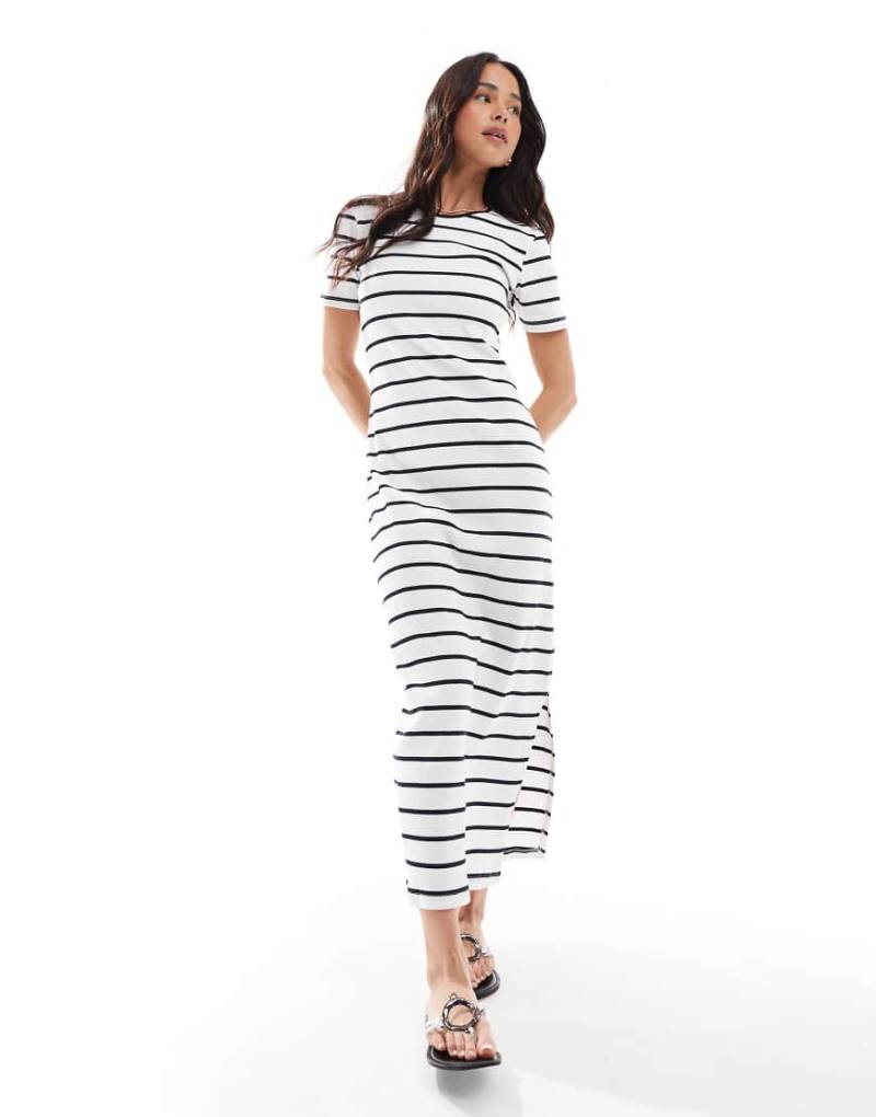 French Connection - Geripptes, gestreiftes Maxi-T-Shirt-Kleid in Weiß und Marineblau mit geradem Schnitt-Bunt von French Connection