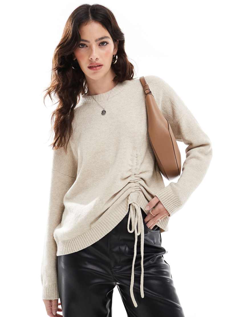 French Connection - Pullover in Hellbeige mit Rundhalsausschnitt und geraffter Vorderseite mit Schnürung-Neutral French Connection - Pullover in Hellbeige mit Rundhalsausschnitt und geraffter Vorderseite mit Schnürung-Neutral von French Connection