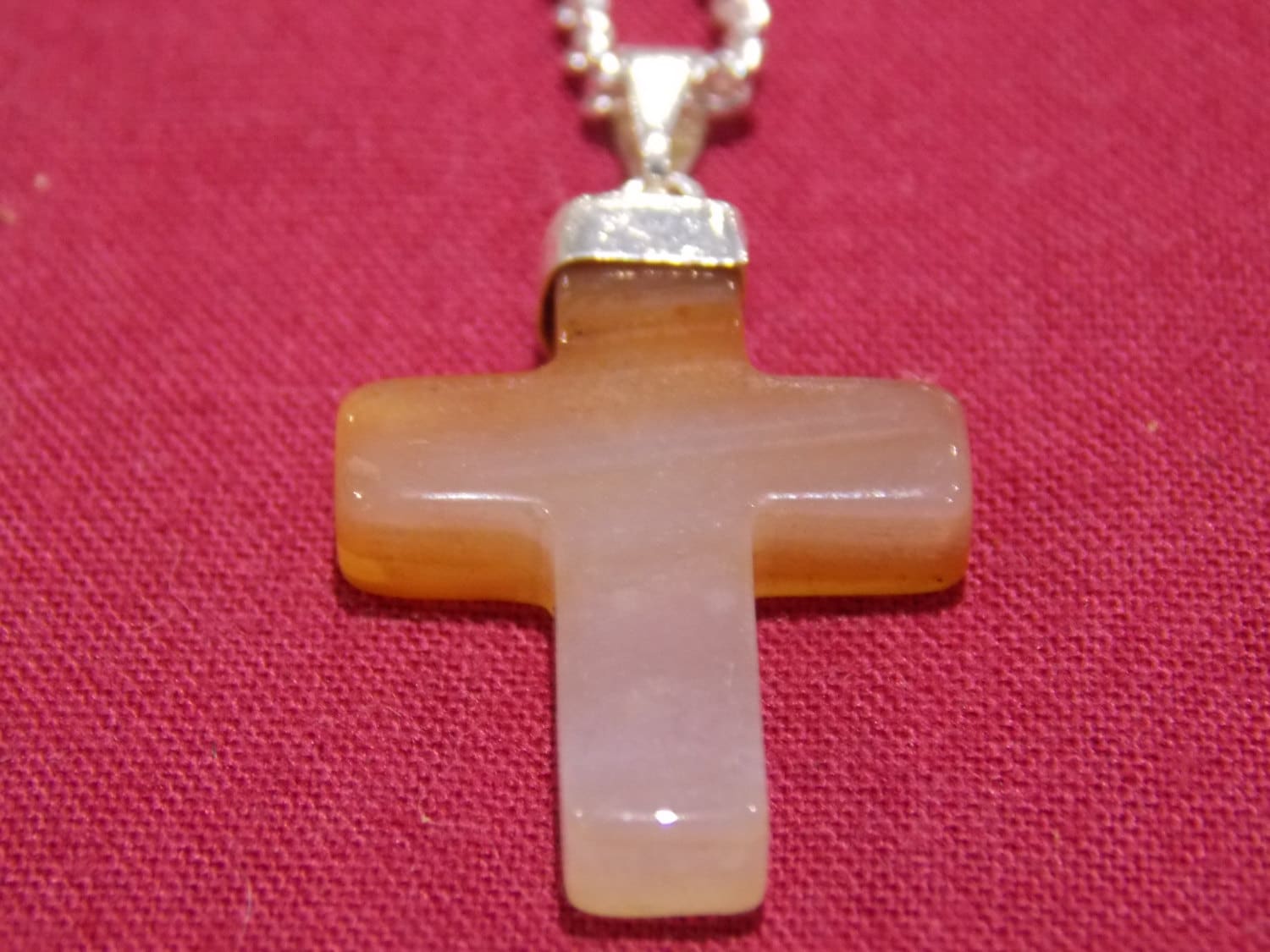 Halbedelstein/Kristall Halskette Kette Anhänger Kreuz Kruzifix von FrenchAntiqueGoods