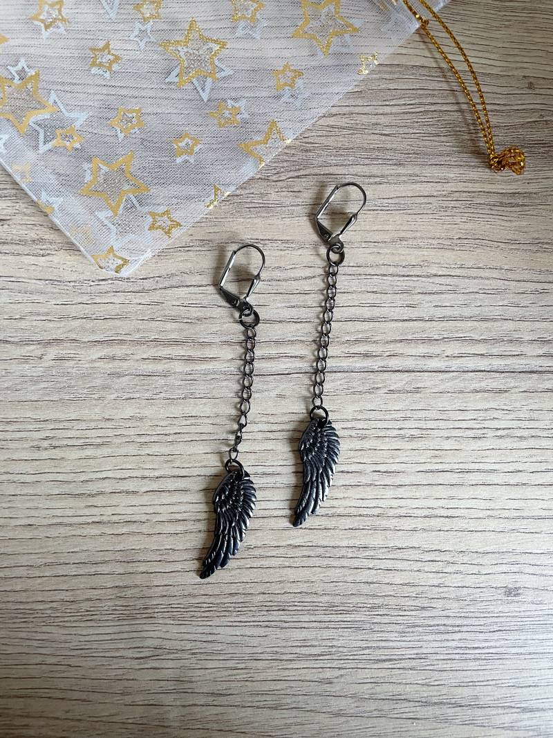 Gothic-Ohrringe Von Black Angel, Schwarze Flügel Aus Rotguss, Kette Gothic-Ohrringe Von Black Angel, Schwarze Flügel Aus Rotguss, Kette von FrenchTouchJewelry