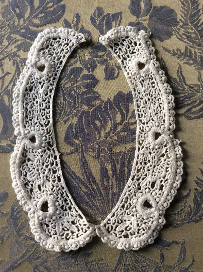 Frankreich Paris Vintage Spitzenkragen - Baumwolle, Perlen Charm Elegantes, Wunderschönes Handgefertigtes Accessoire Aus Frankreich von FrenchVintageBoutik