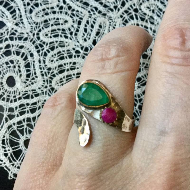 Schlange Echter Smaragd Rubin Sterling Ring - Naturstein Silber Original Unikat Design Vintage Schmuck Aus Frankreich von FrenchVintageBoutik