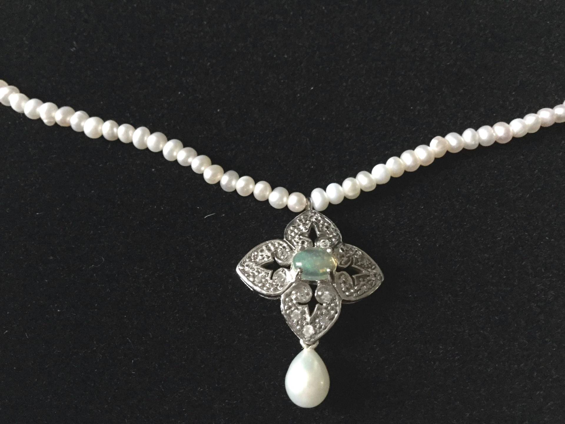 Außergewöhnliche Halskette Opal, Perle, Sterling - Einzigartiges Vintage-Design Echte Perle Natürlicher Opal Weißer Topas Aus Frankreich Außergewöhnliche Halskette Opal, Perle, Sterling - Einzigartiges Vintage-Design Echte Perle Natürlicher Opal Weißer Topas Aus Frankreich von FrenchVintageJewel