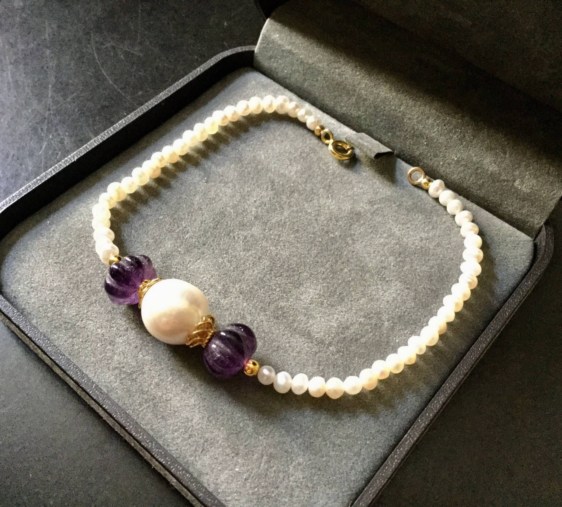 Samenperle Amethyst Gold Silber Atemberaubendes Armband - Einzigartiger Design-Schmuck Vermeil Natürliche Barockperle Echter Amethyst Geschnitzt Samenperle Amethyst Gold Silber Atemberaubendes Armband - Einzigartiger Design-Schmuck Vermeil Natürliche Barockperle Echter Amethyst Geschnitzt von FrenchVintageJewel