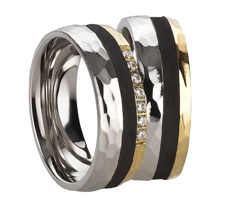 Außergewöhnliche Trauringe Eheringe Set Ausgefallene Paarringe Stahl Carbon Gold von Frencheis