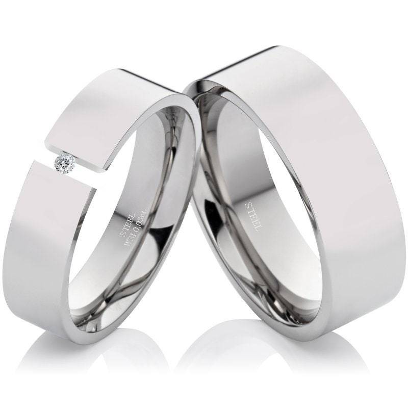 Edelstahl Eheringe Set Hochglanz Mit Diamant von Frencheis