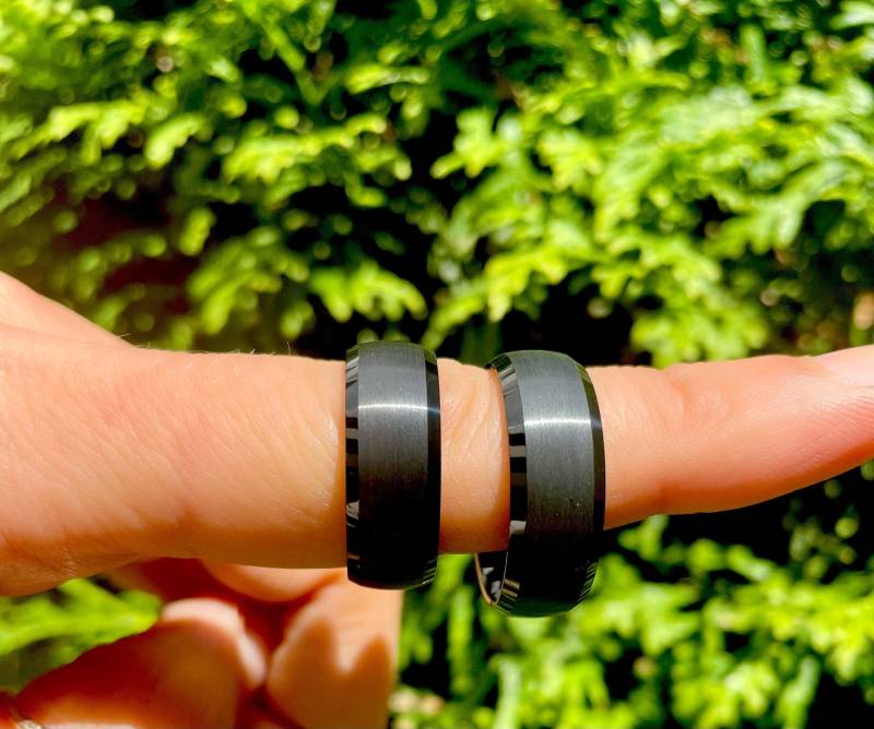 Wolfram Tungsten Partnerringe Trauringe Schwarz Mit Wunschgravur von Frencheis