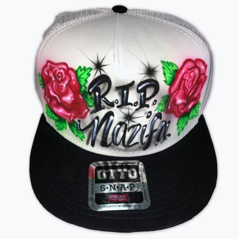 Airbrush Trucker Kappe - R.i.p. Rosen -Memorial Snapback von FreshAirShirts