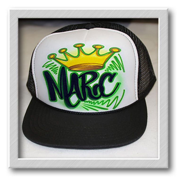 Airbrushed Trucker Kappe Name & Krone von FreshAirShirts