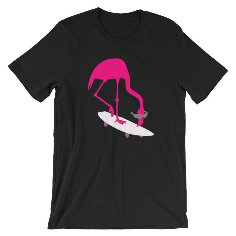 Flamingo Sonnenbrille Skateboard Lustige Unisex Shirt | Retro 80 Leuchten Partei Tier Kostüm T-Shirt Beste Souvenir Kurzarm-T-Shirt Flamingo Sonnenbrille Skateboard Lustige Unisex Shirt | Retro 80 Leuchten Partei Tier Kostüm T-Shirt Beste Souvenir Kurzarm-T-Shirt von FreshDressedTees
