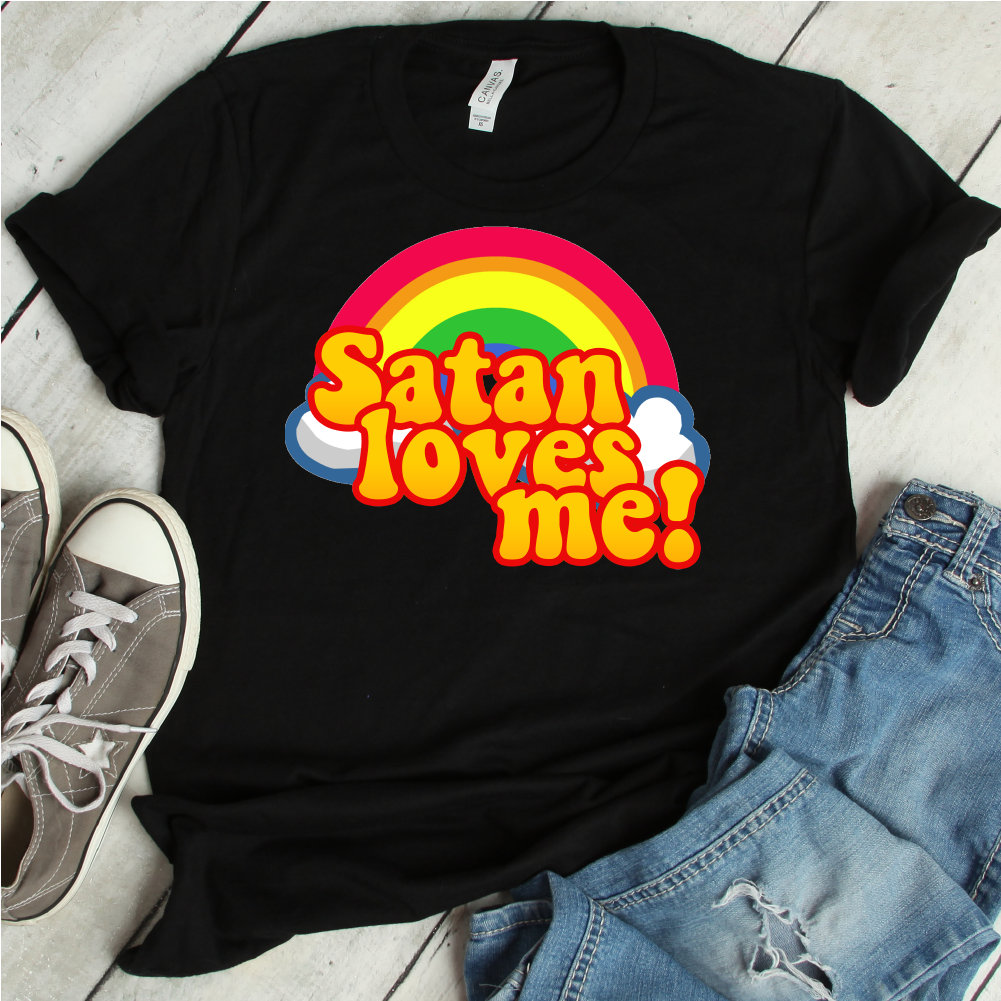 Satan Liebt Mich Regenbogen Shirt | Mich, Shirt, Satan, Atheist Atheist, Geschenk, Atheismus Lustiges Shirt von FreshDressedTees