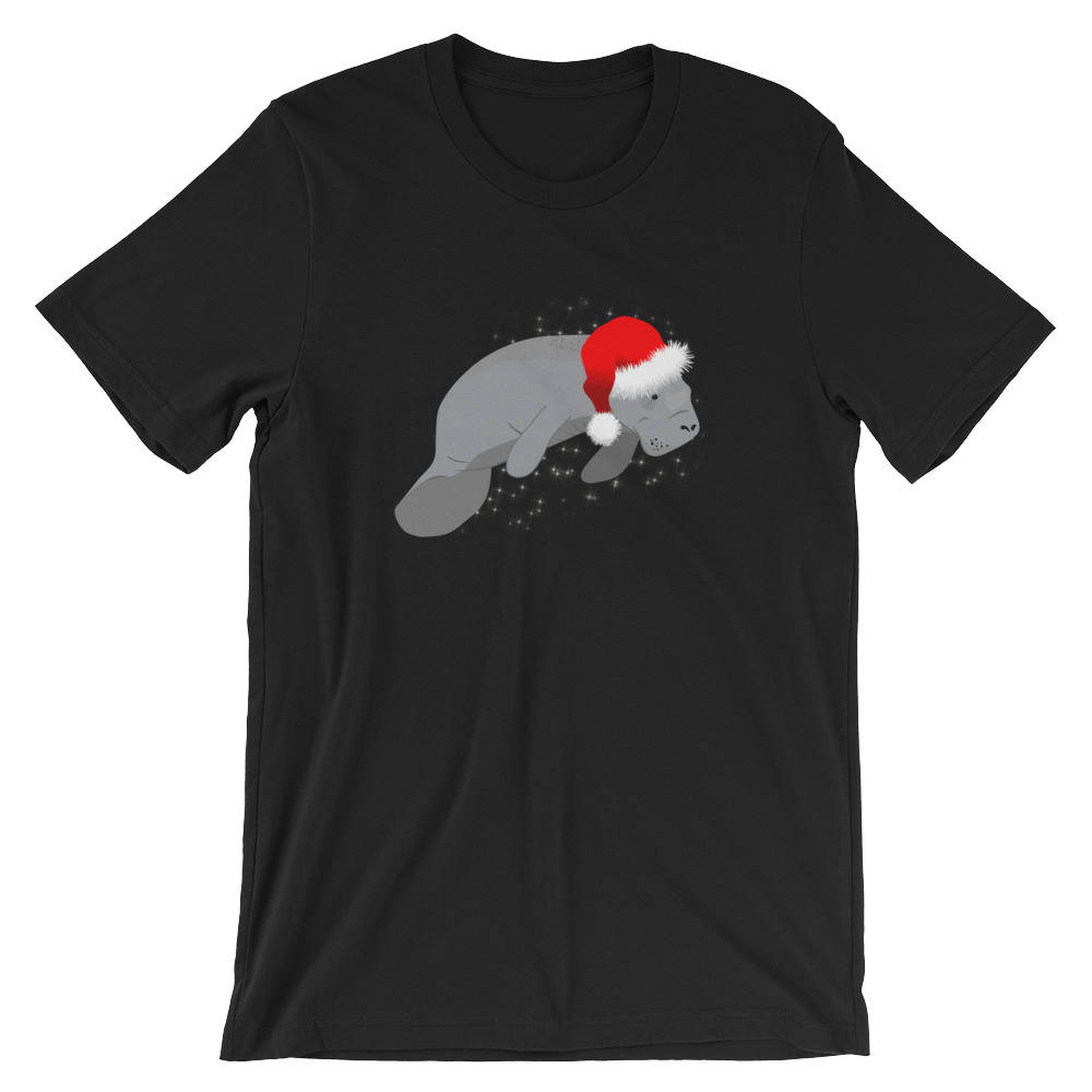 Weihnachten Manatee Meeressäuger Shirt | Seekuh Mit Weihnachtsmütze Lustige Xmas T-Shirt Frohe Urlaub Kurzarm Unisex von FreshDressedTees
