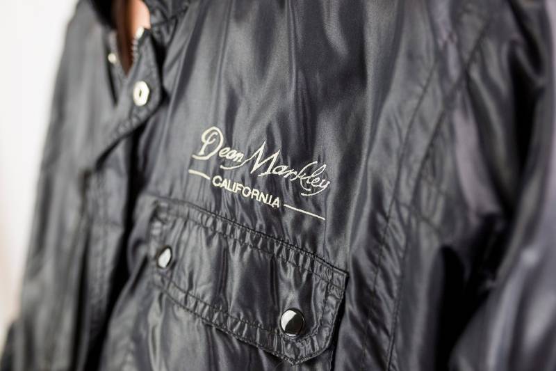 Vintage 80Er Jahre Dean Markley Gitarre Strings Moto Racer Vinyl Jacke Size L Vintage 80Er Jahre Dean Markley Gitarre Strings Moto Racer Vinyl Jacke Size L von FreshFitsMN