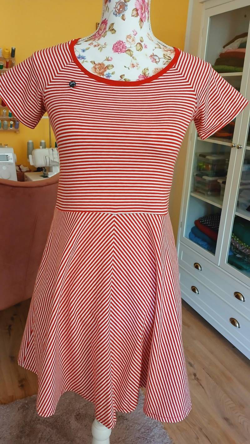 Kleid Lotta Streifen Rot Weiß von FreshFlowerDesign