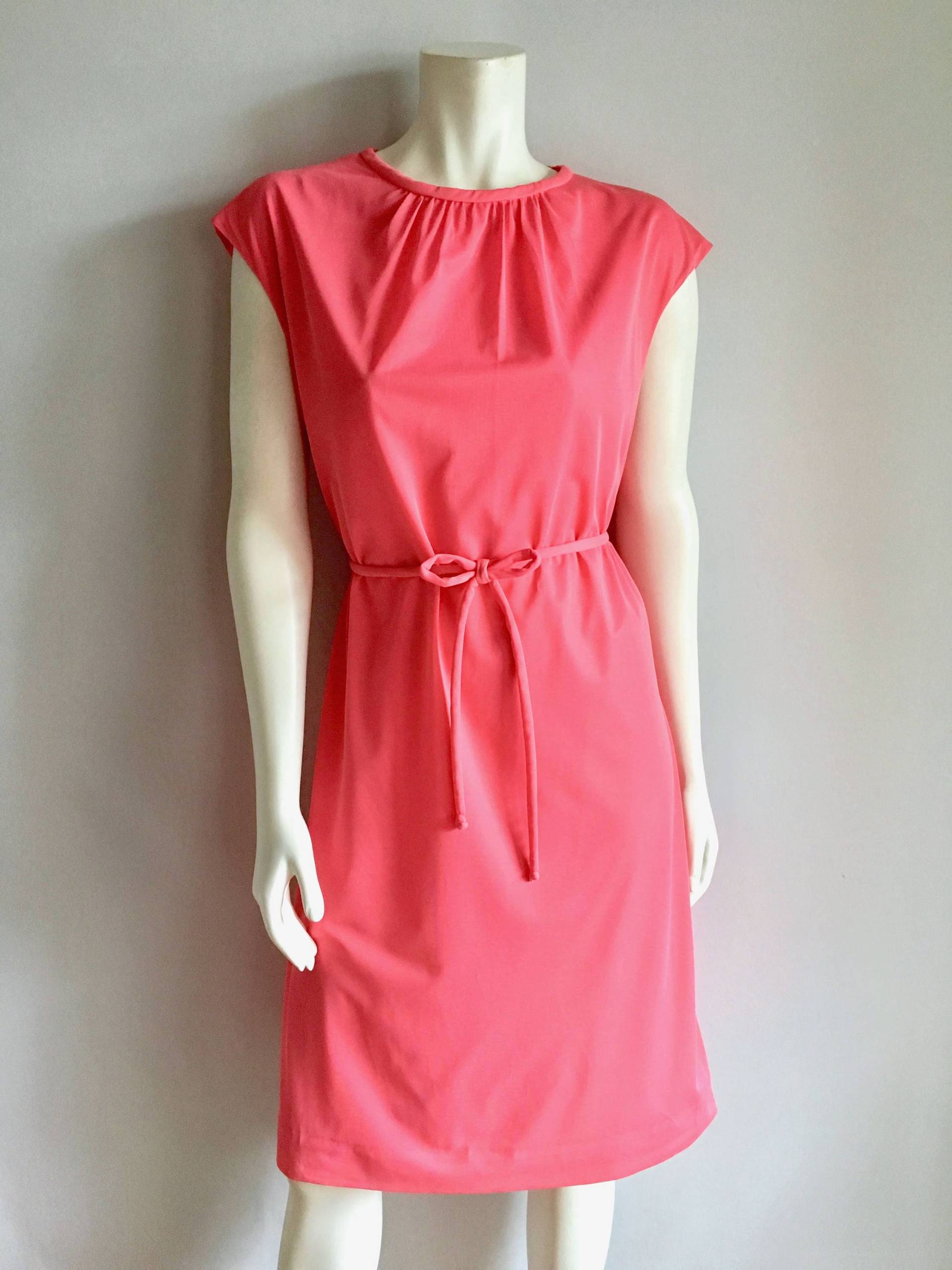 70's Hot Pink, Ärmelloses Kleid Von Sakony | L 70's Hot Pink, Ärmelloses Kleid Von Sakony | L von Freshandswanky