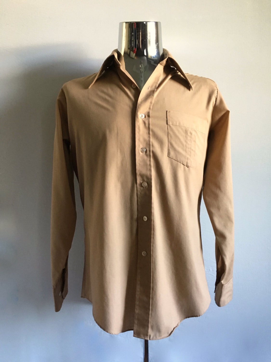70's Hellbraunes Langarmshirt Von K Mart | M 70's Hellbraunes Langarmshirt Von K Mart | M von Freshandswanky