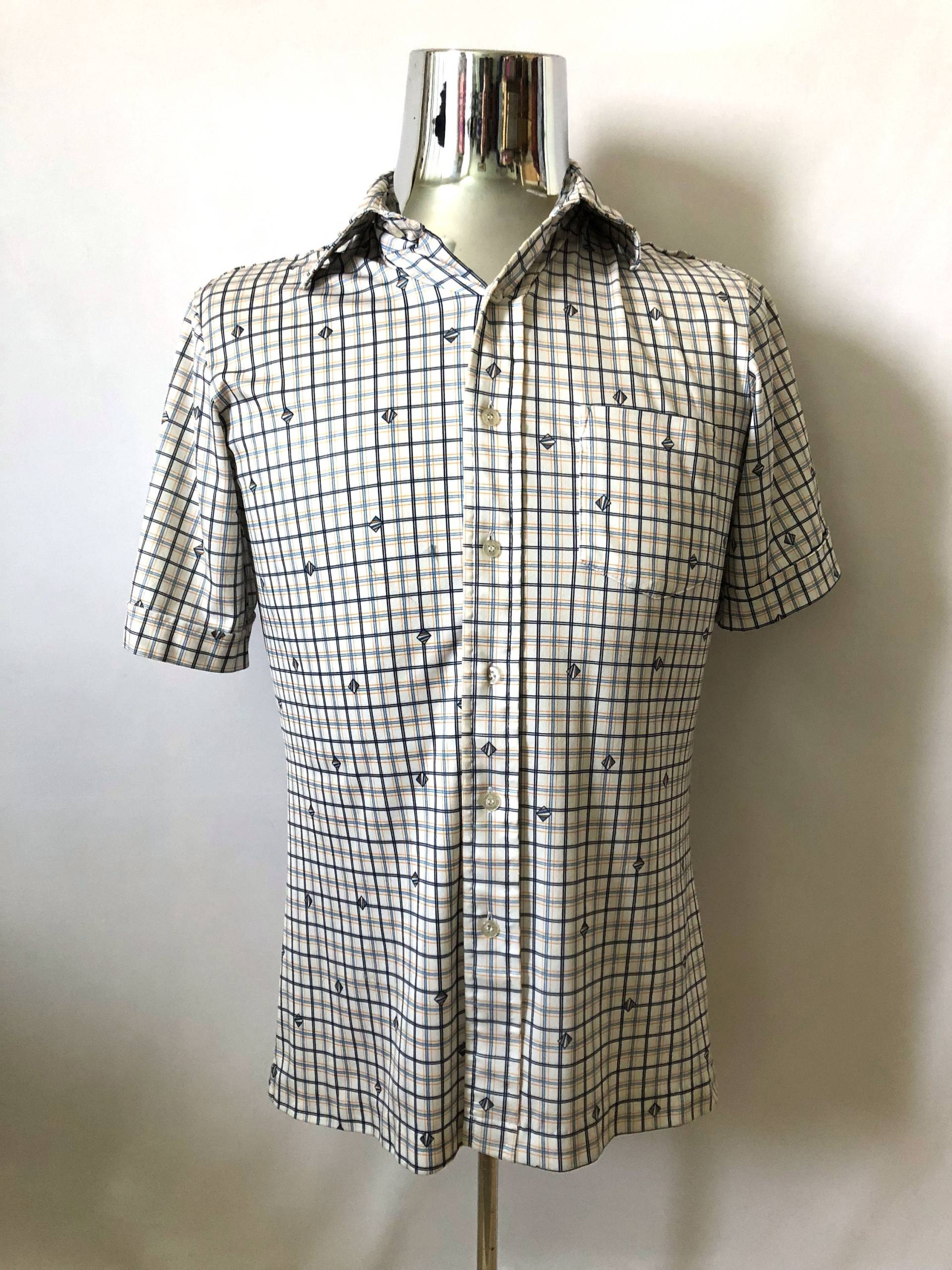 70's Polyester Kurzarm Disco-Hemd in Weiß | M 70's Polyester Kurzarm Disco-Hemd in Weiß | M von Freshandswanky