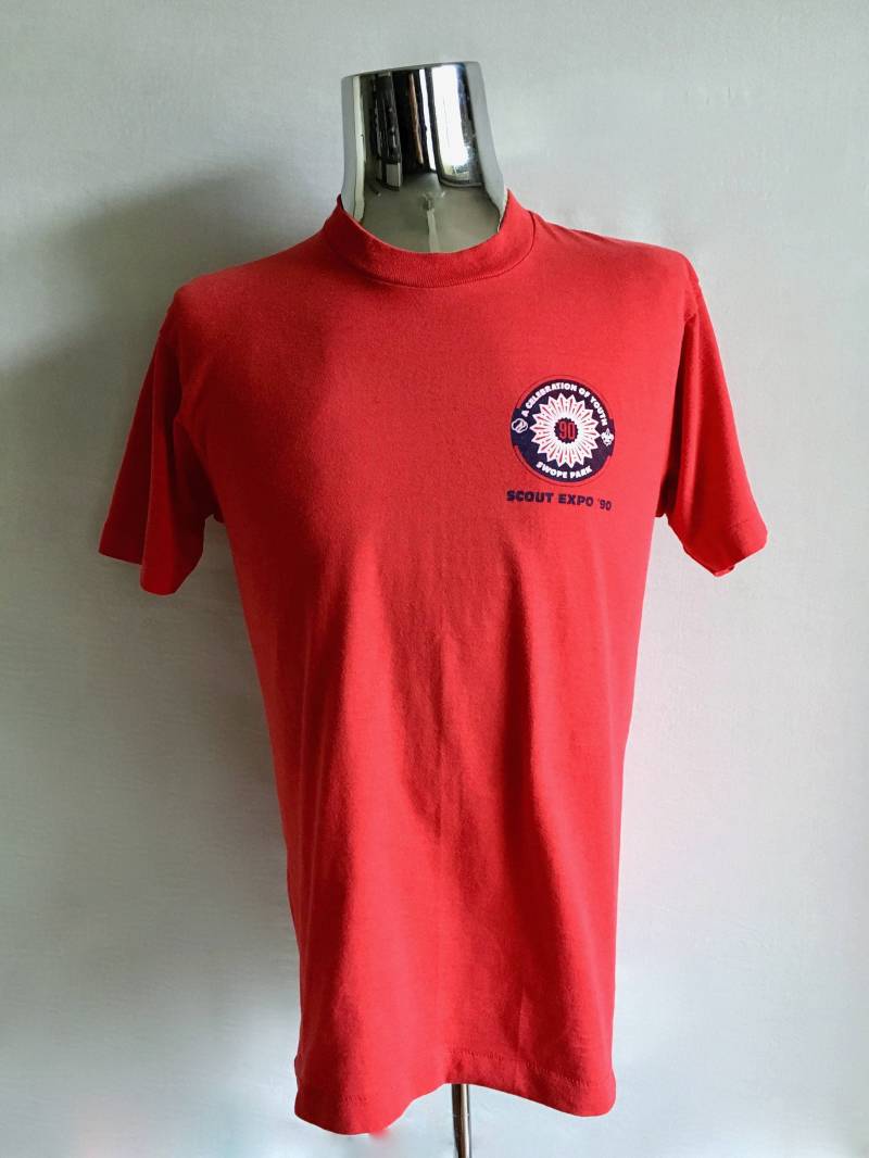 90's Scouts Expo, T-Shirt, Rot, Kurzarm | M 90's Scouts Expo, T-Shirt, Rot, Kurzarm | M von Freshandswanky
